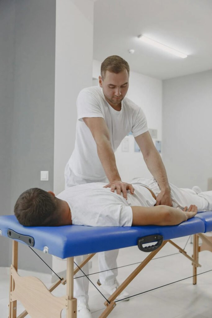 Chiropractor in ghaziabad